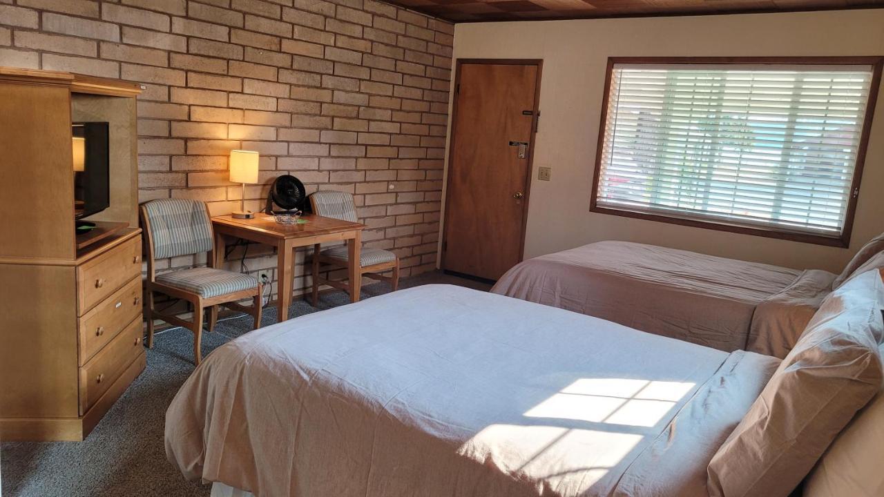Moonlight Resort Suites & Sleeps Hoodsport ภายนอก รูปภาพ